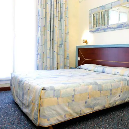 Le Relais Du Marais 3*