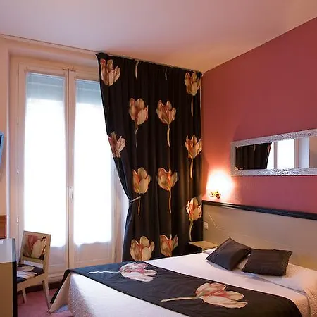 Le Relais Du Marais Hotel 3*