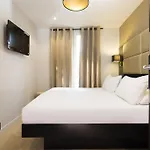 Le Relais Du Marais Hotel 3*